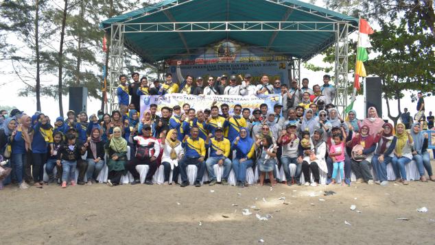 Foto Bersama Pegawai DPUPR